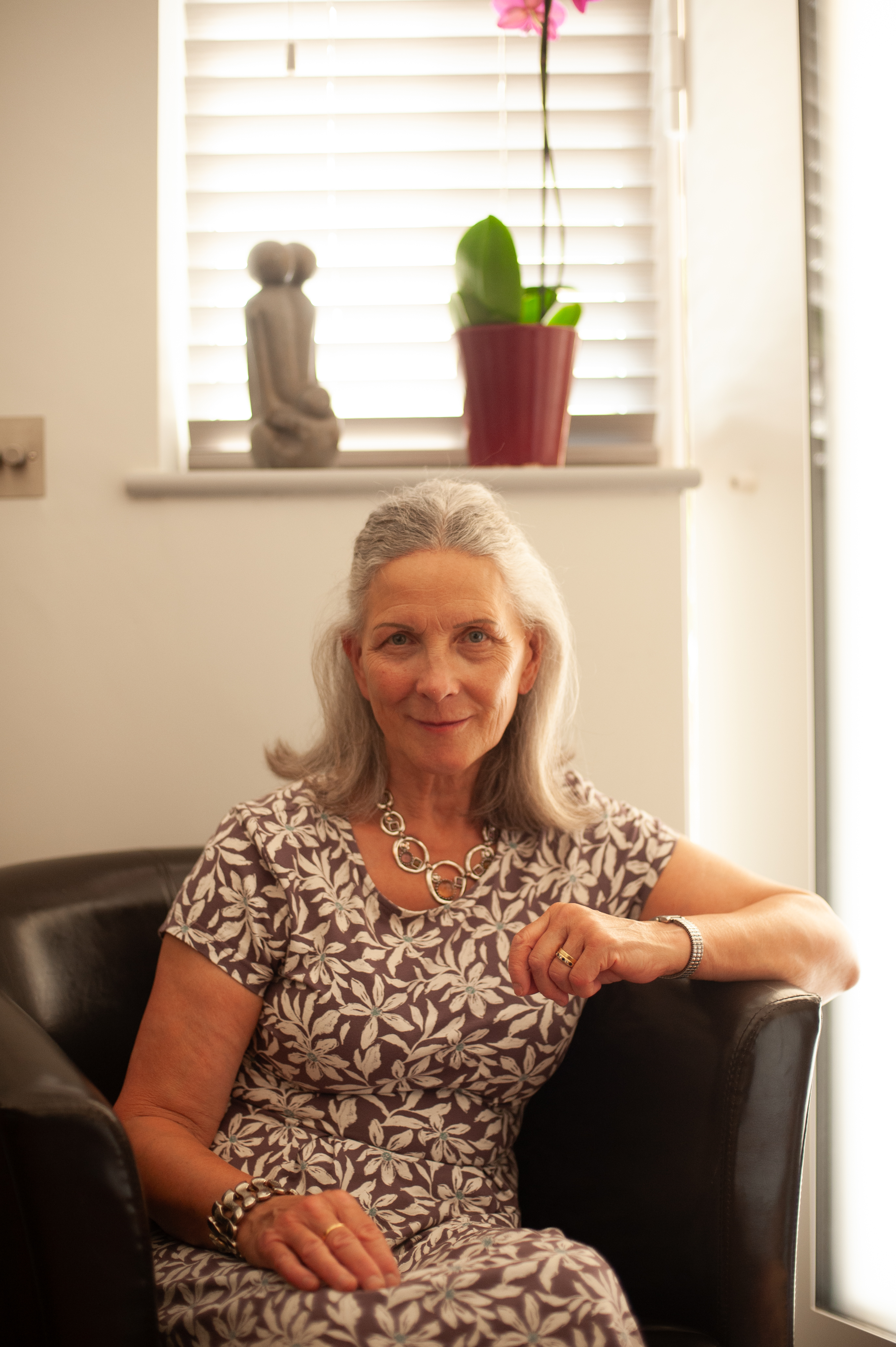 Esther Dawney-New - Psychotherapist & Couples Counsellor